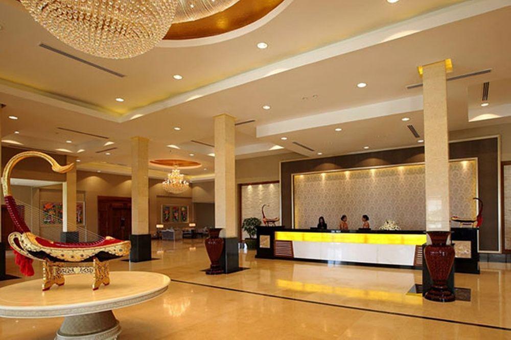 Horizon Lake View Resort Naypyidaw Екстер'єр фото