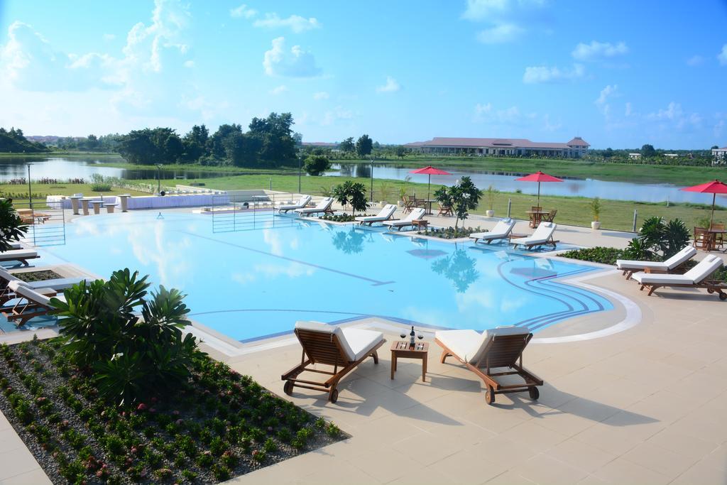 Horizon Lake View Resort Naypyidaw Екстер'єр фото